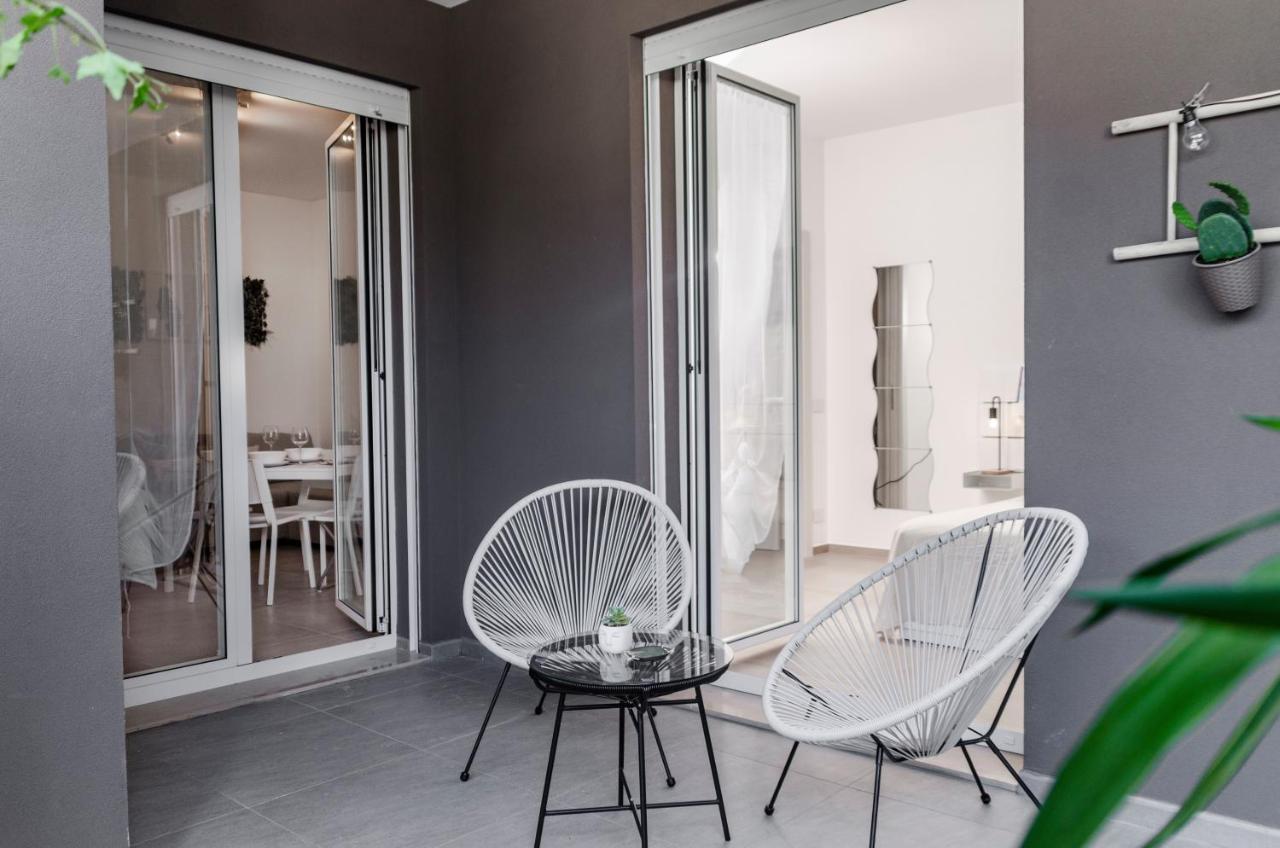 Apulialux Design Apartment - Relax, Spa E Free Parking Bari Exterior foto